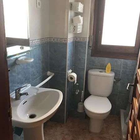 Apartamento Almendro アパート *
